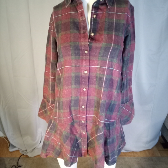 Wild Fable Red and Pink Boxy Button Down Shirt - Picture 1 of 2